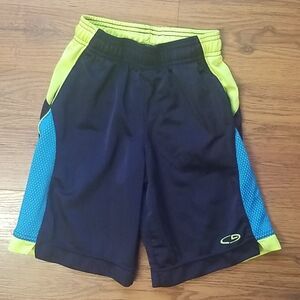 Champion boys 4/5 gym shorts